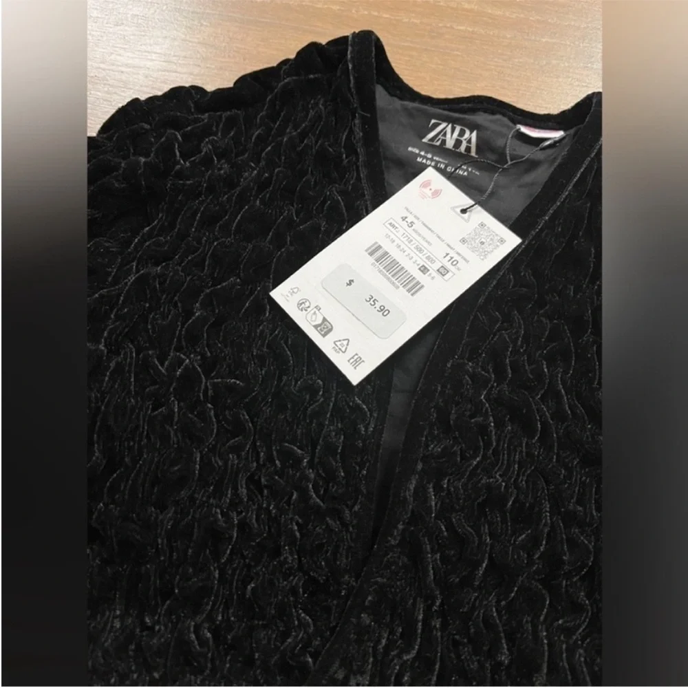Zara kids, Black, textured velvet jacket, 3-4 years old